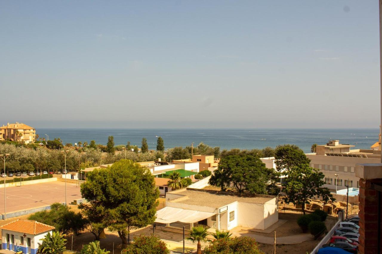 Larios Dos 504. Estudio Con Vistas Al Mar Cerca De La Playa Torrox Buitenkant foto